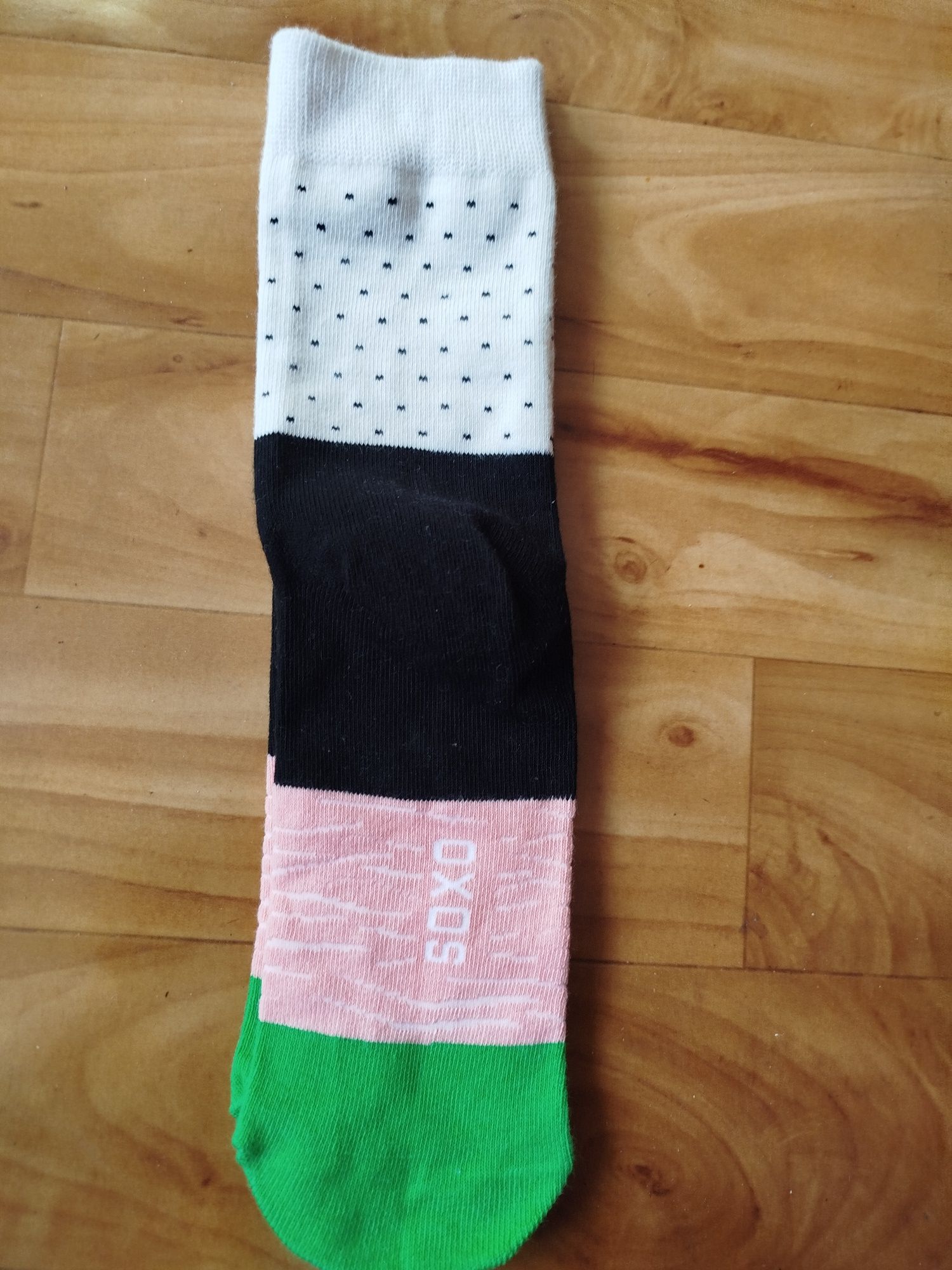 Nowe skarpety damskie sushi z firmy Soxo