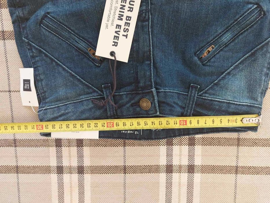 Джинси GAP нові на дівчинку 12 років