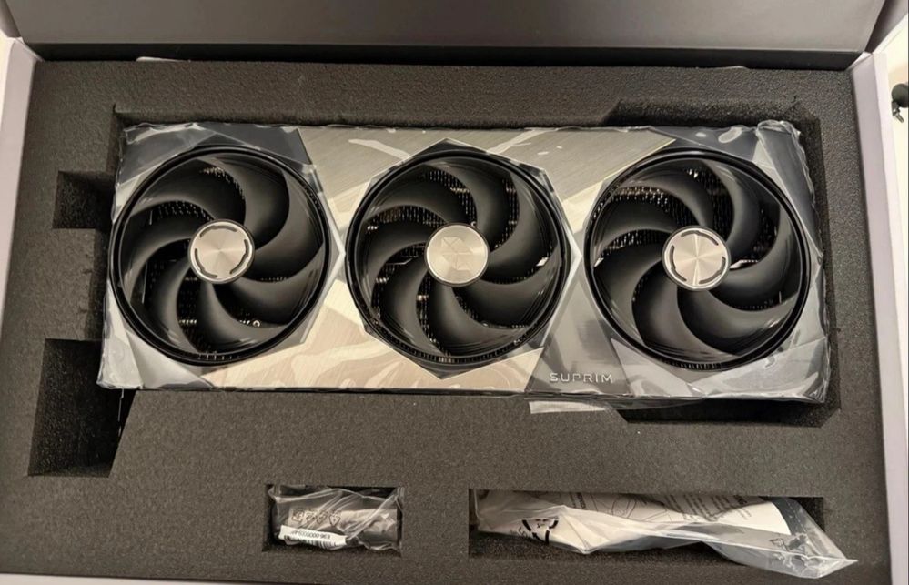 Karta graficzna MSI GeForce RTX 5090 Suprim SOC 32GB GDDR7