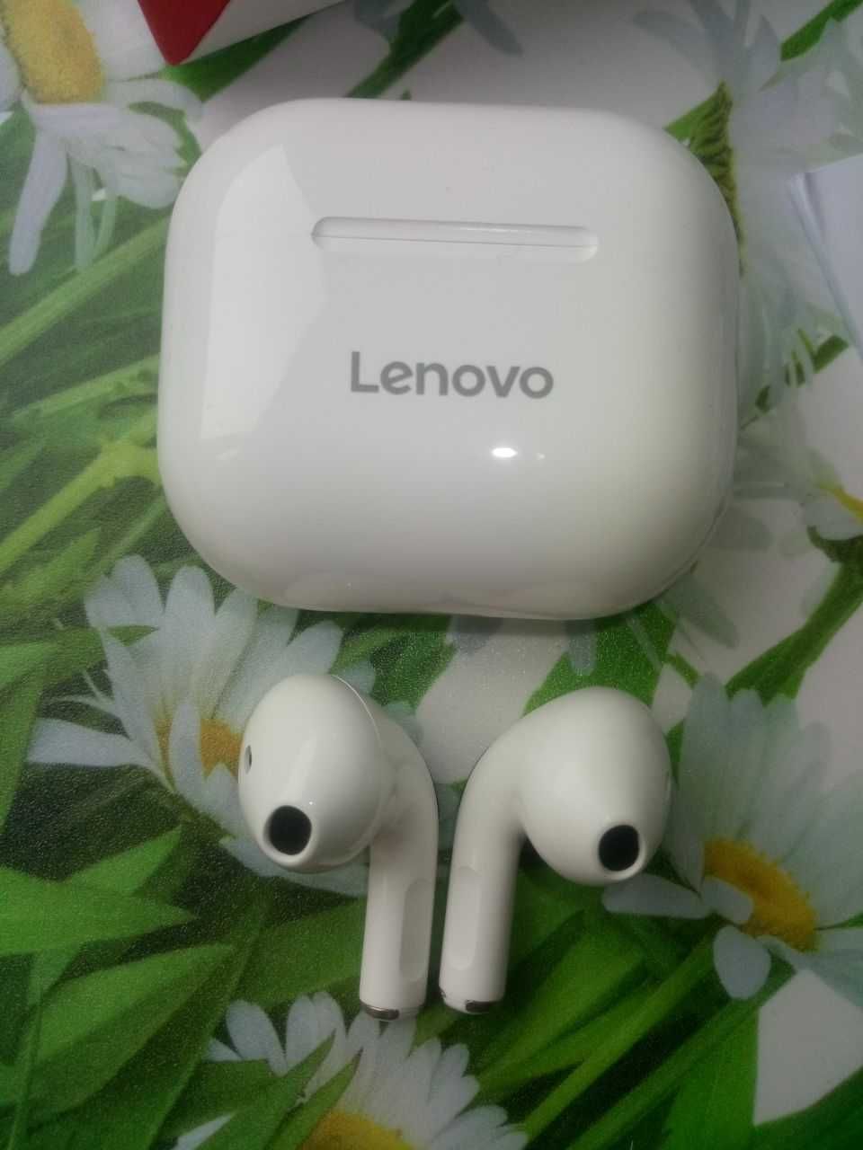 Беспроводные наушники, безпровідні навушники Lenovo Live Pods LP40