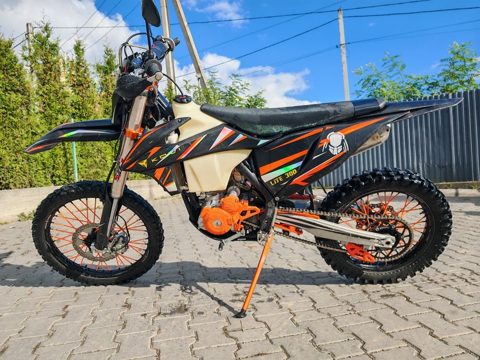 Кови Лйте 300-Рік 2024