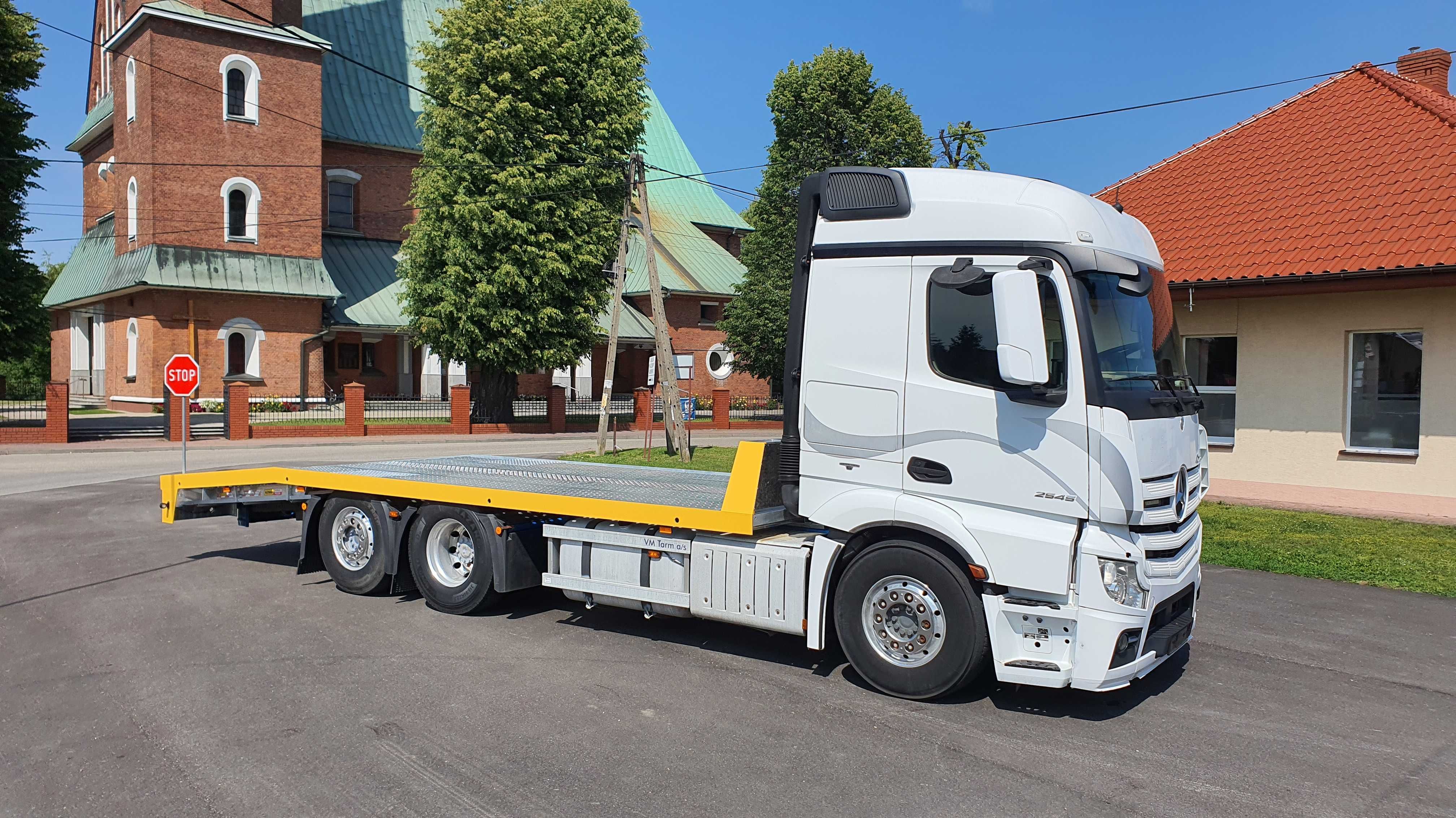 Zabudowa Laweta najazd pomoc drogowa MAN Mercedes Scania VOLVO Renault