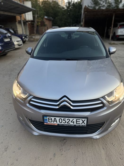 Автомобіль Citroen c4 2017 хетчбек/євро 6 автомат