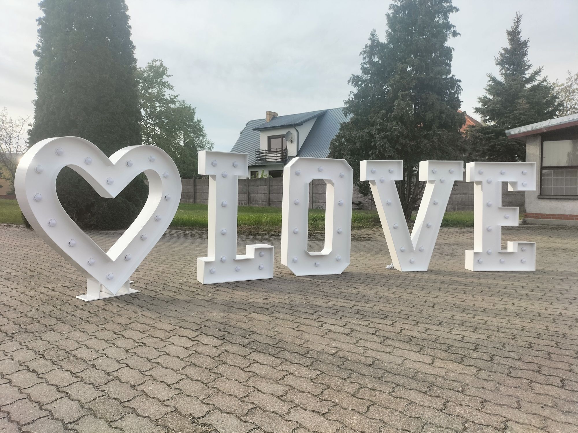 Litery Cyfry  podświetlane Napisy świecące LED