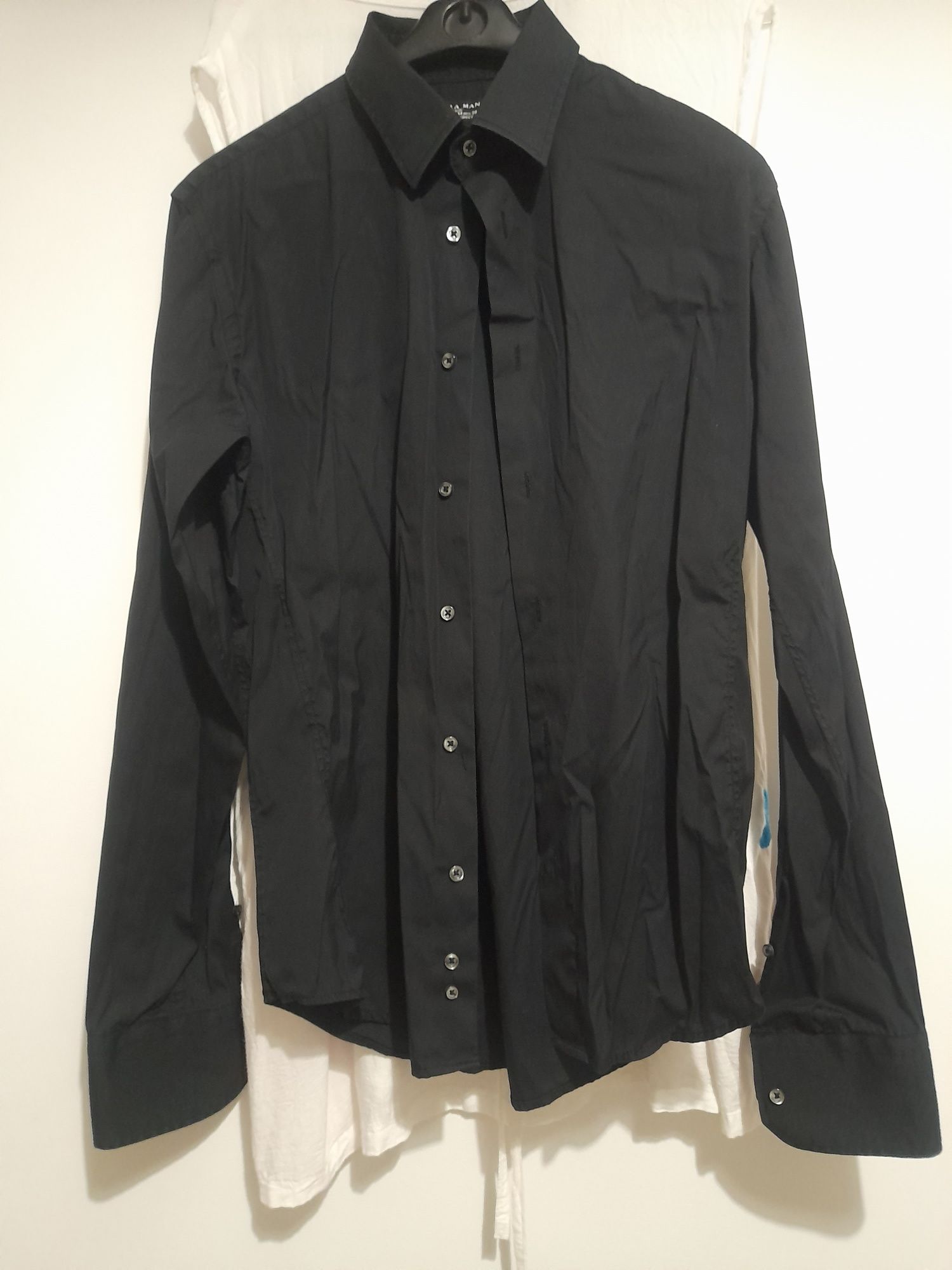 Camisa preta da Zara M usada.