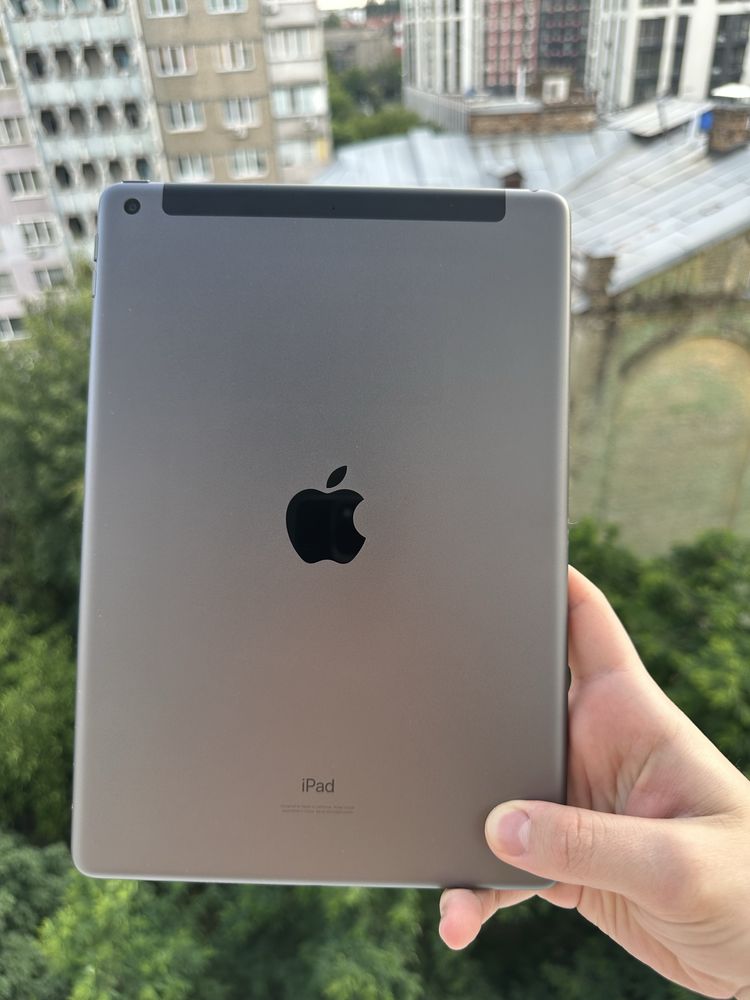 Планшет Ipad 8 LTE 2020