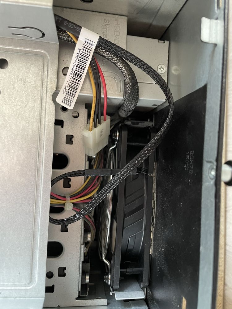 HP ProLiant microserver N40L сервер/NAS на 4 3,5" HDD