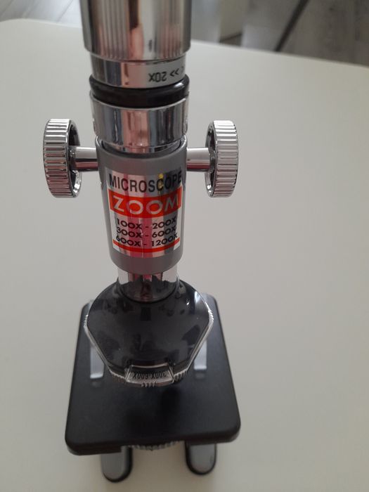 Mikroskop dziecięcy w walizce - bez akcesoriów