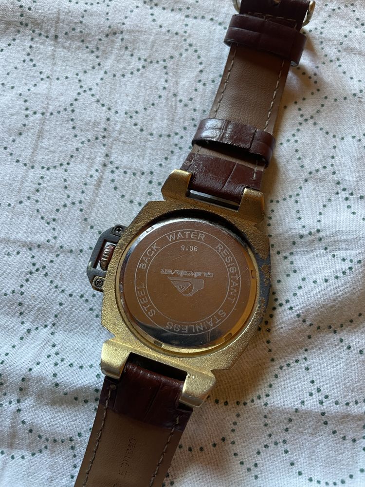 Relogio Quiksilver Foxhound