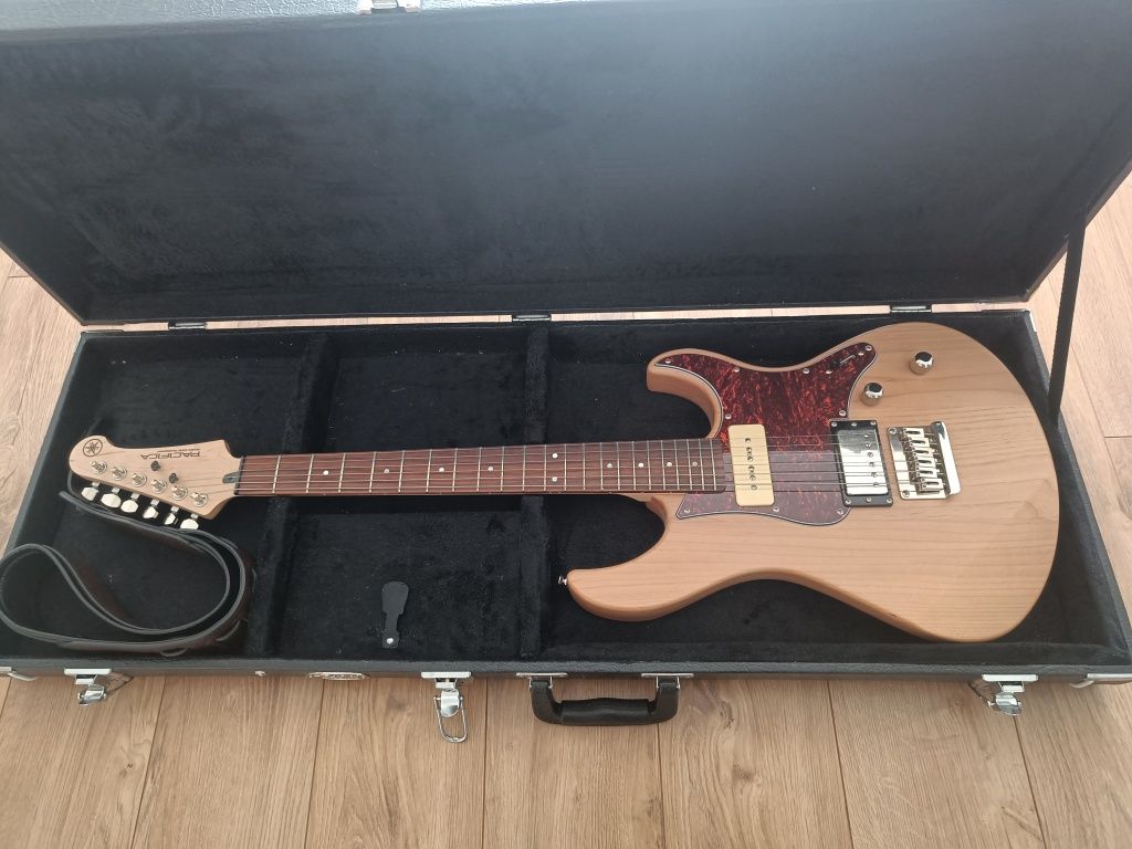 Gitara elektryczna Yamaha Pacific 311H+Case i pasek