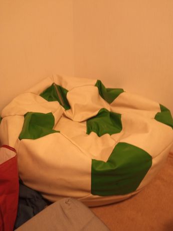 Fotel piłka zielona
