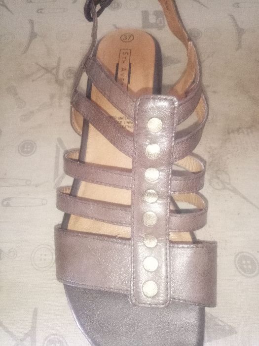 Sandały skórzane brązowe