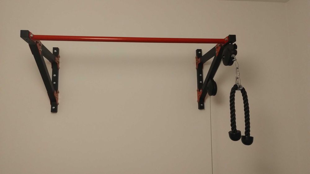 Drążek wielofunkcyjny z wyciągiem i mocowaniem na worek- Marbo Sport