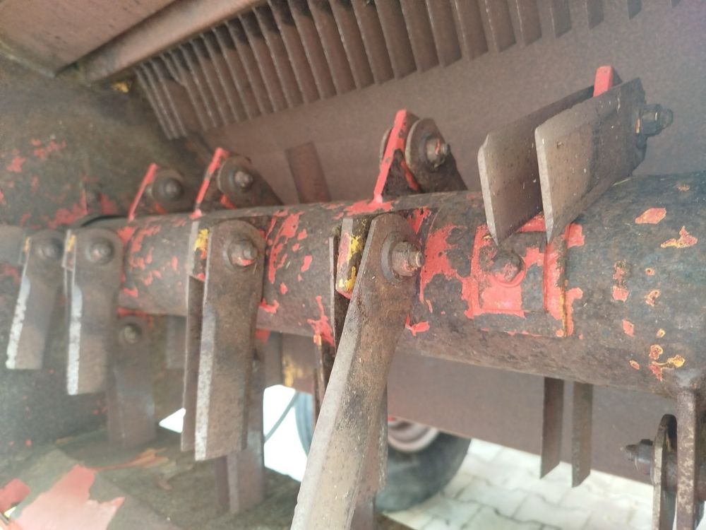 Комбайн зернозбиральний Massey Ferguson 16. Майсей Фергусон 16