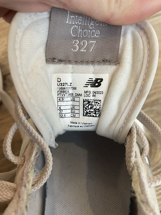 Кросівки new balance 327