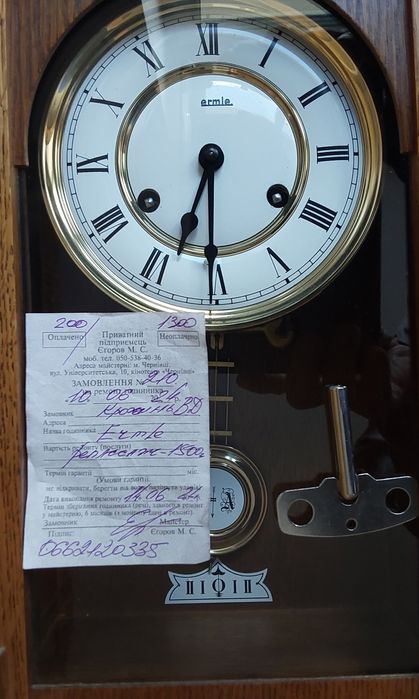 Годинник настінний деревянний Hermle з маятником та боєм