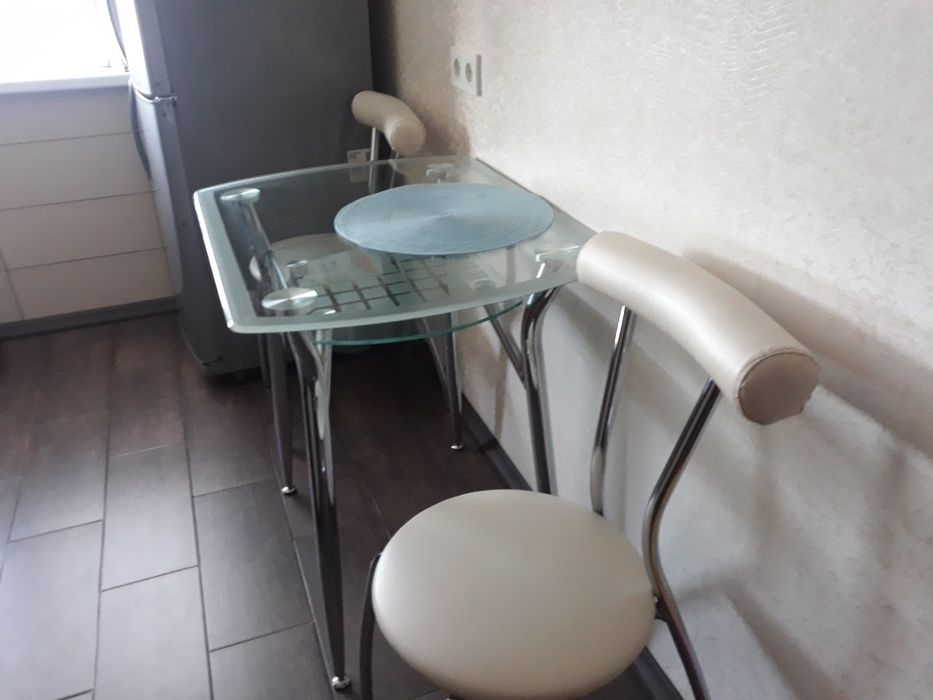 Посуточно и почасово м. Холодная гора. Госпиталь.