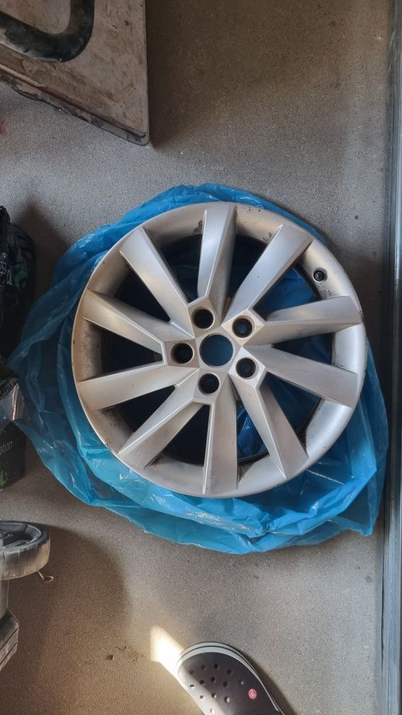 Felga SKODA SUPERB 3, 7x17 ET40 5x112