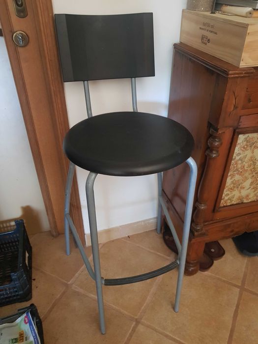 Cadeiras altas  de bar ou estirador