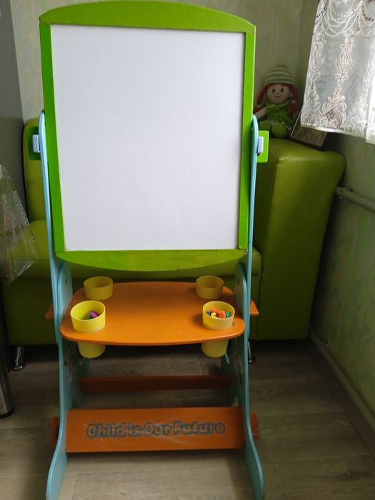 Двостороння магнітна дошка для малювання та вивчення букв та цифр