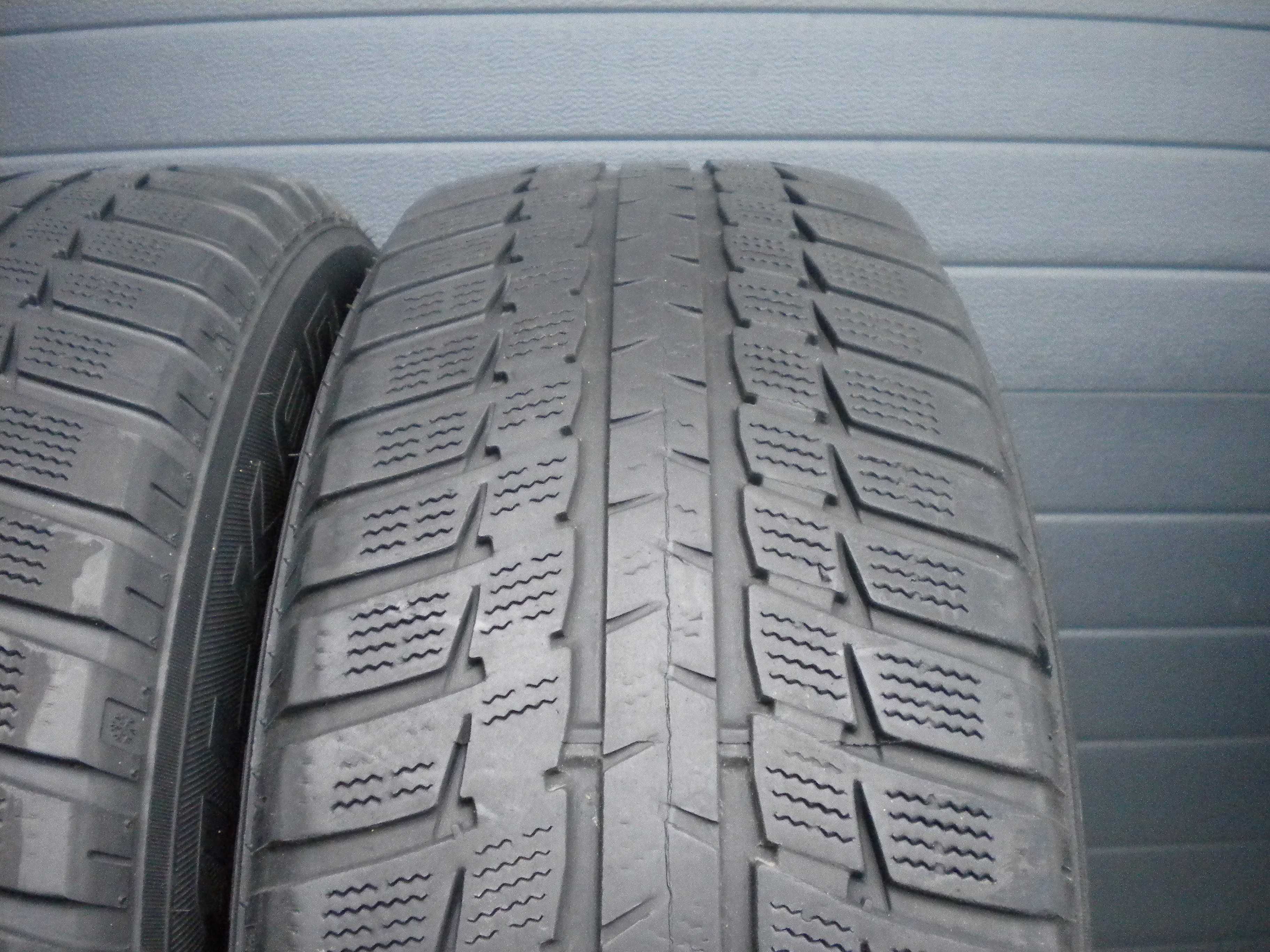 ! 2x Opony zimowe FALKEN EUROWINTER HS449 225/65R17 102H