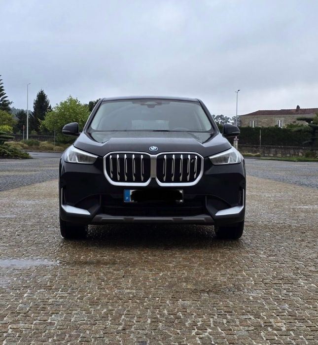 BMW iX1 xDrive30