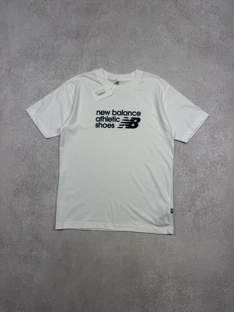 Новая мужская футболка New Balance