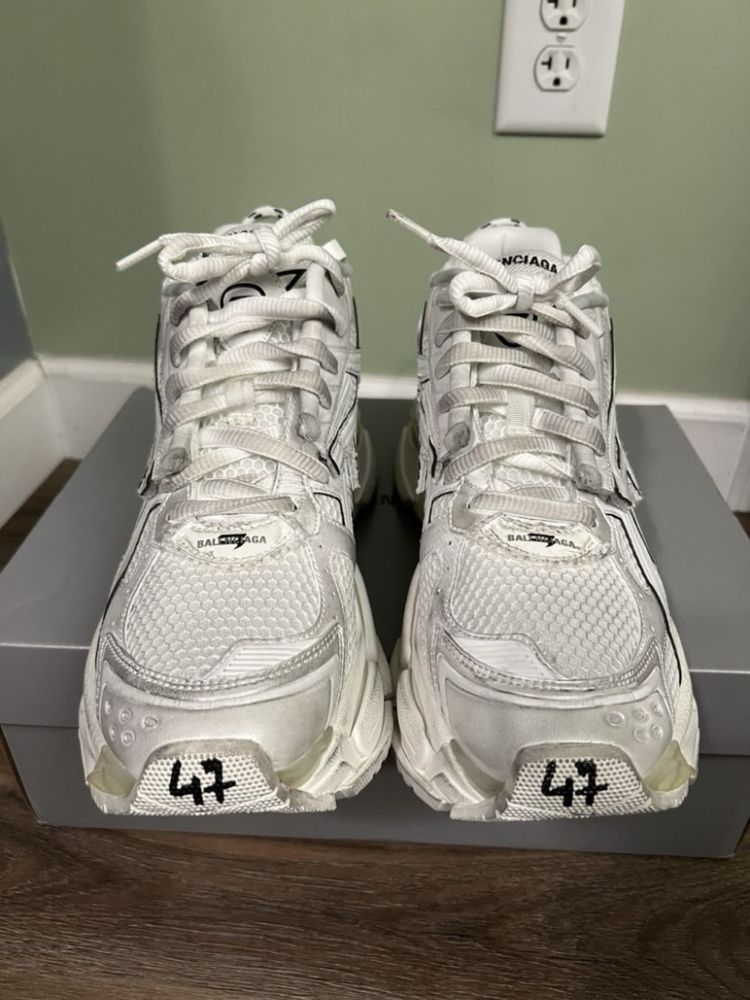 Balenciaga Runner White