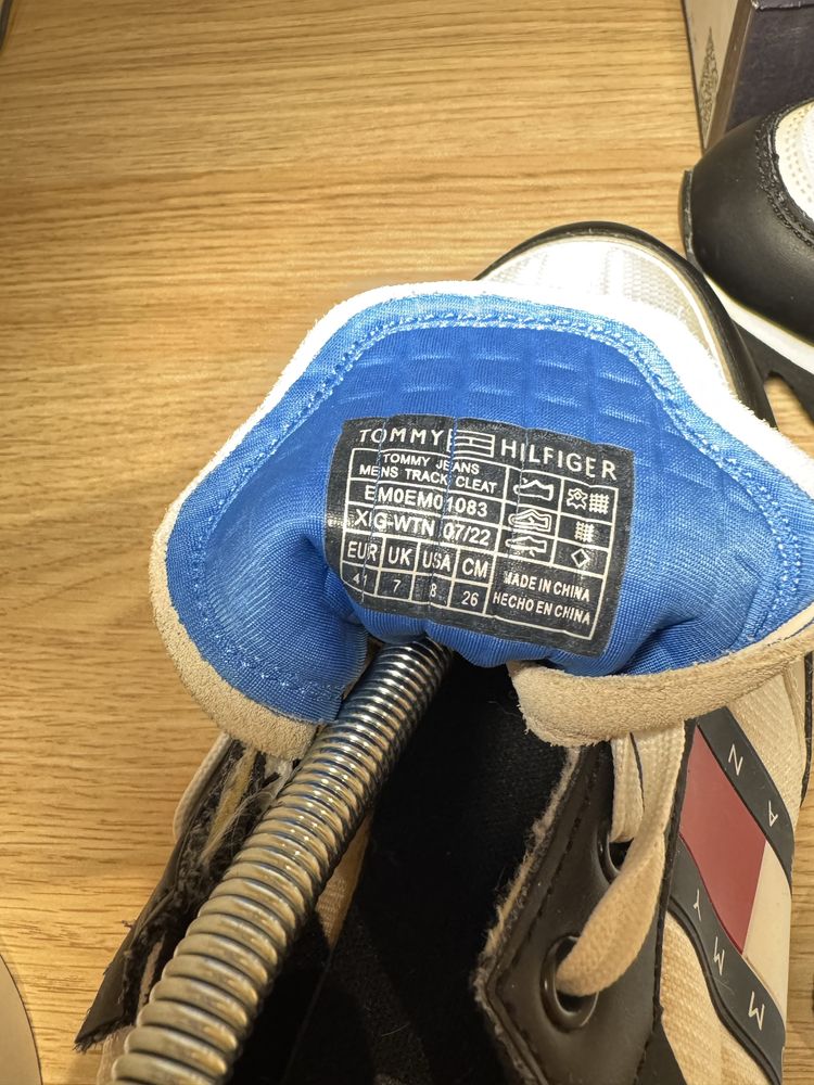 Buty tommy hilfiger 41 męskie stan 9/10