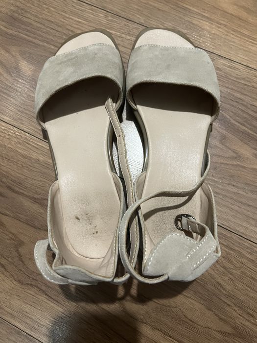 Босоніжки замш натуральні