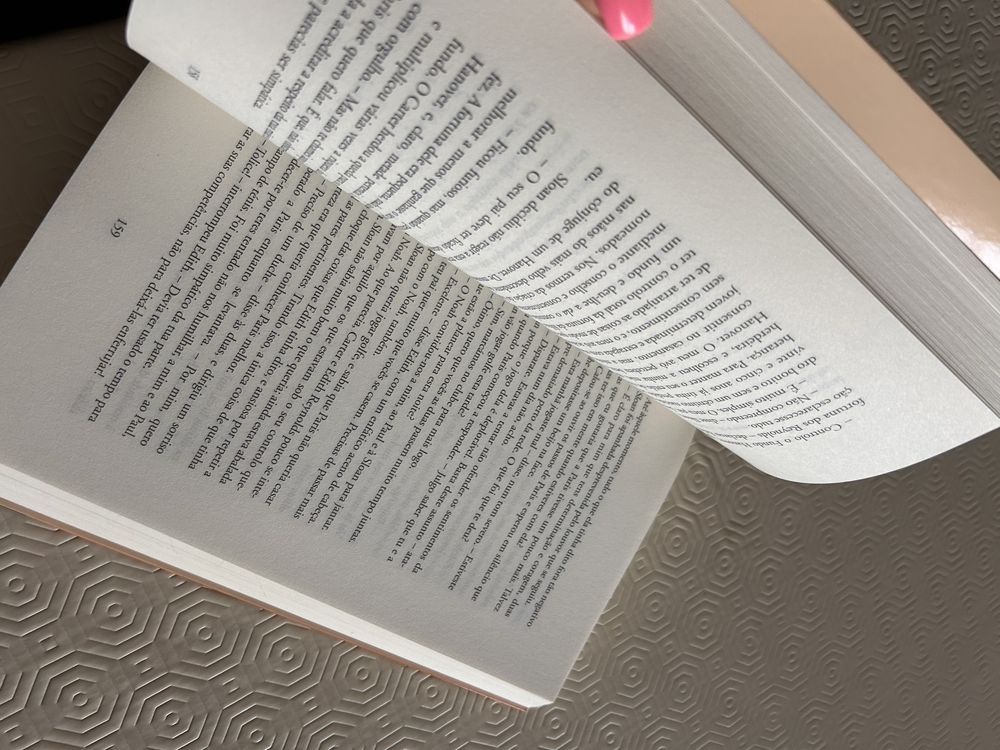 Livro “Ao cair da noite” de Judith Mcnaught