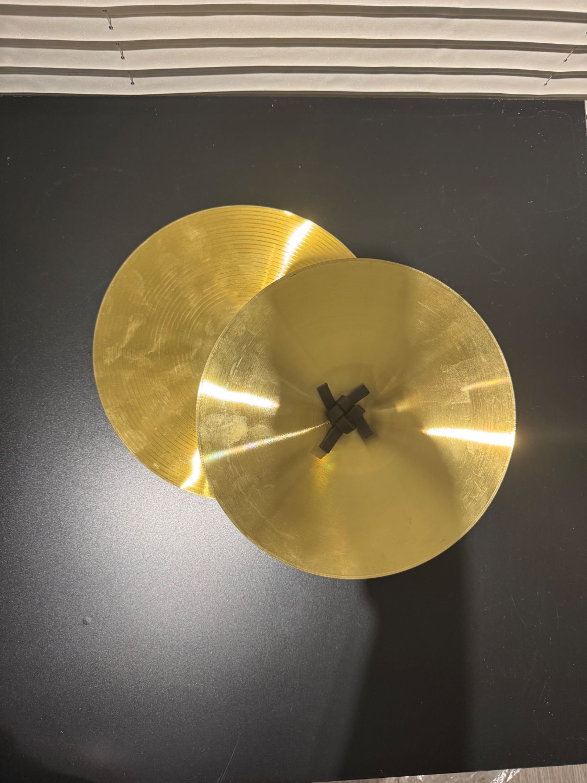 Talerze ręczne instrument perkusyjny 24cm