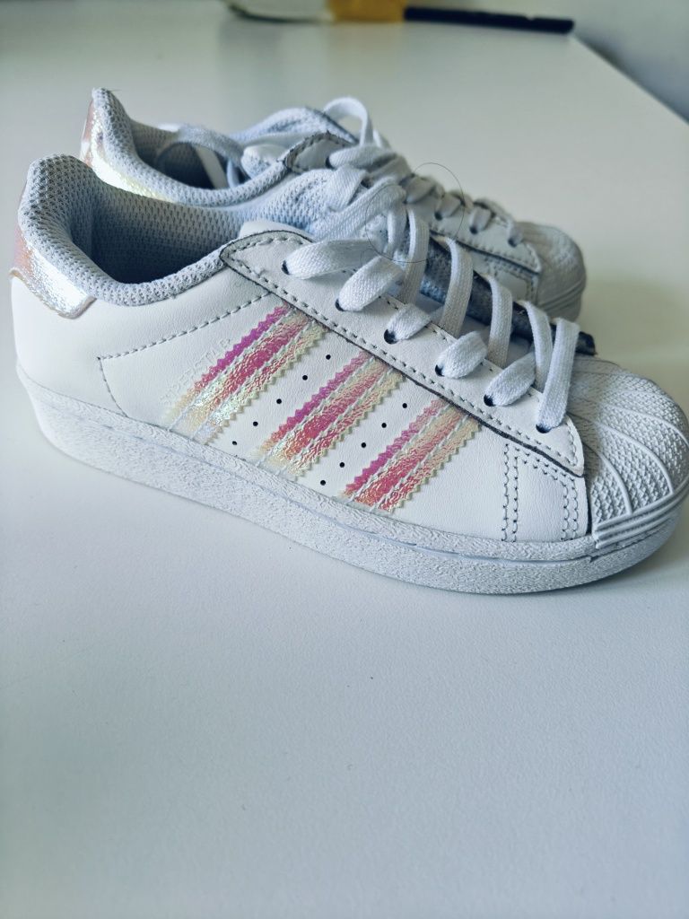 Superstar j.nowe 28 adidas