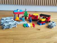 LEGO DUPLO 10874 Lokomotywa parowa + 10872 Most + 10882 Tory kolejowe