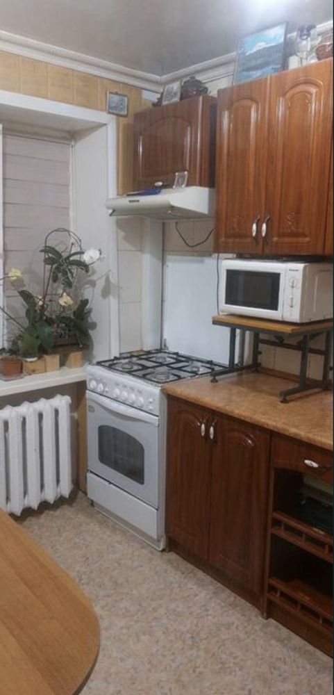 Продажа, двухкомнатная каартира, центр