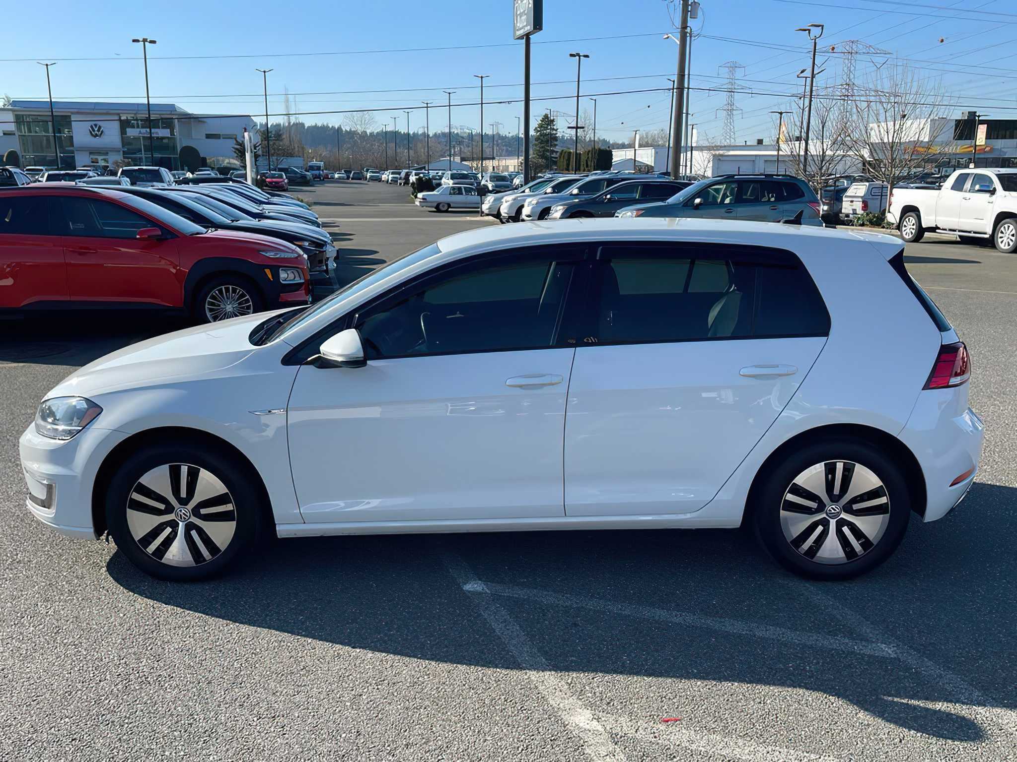 Volkswagen E-Golf 2017