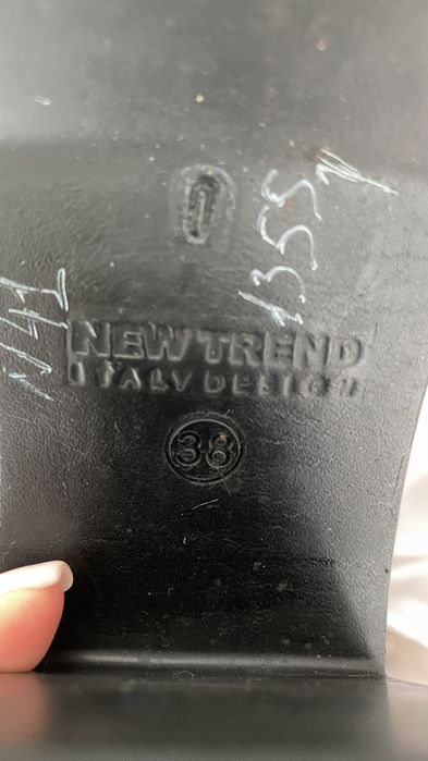 Чоботи шкіряні