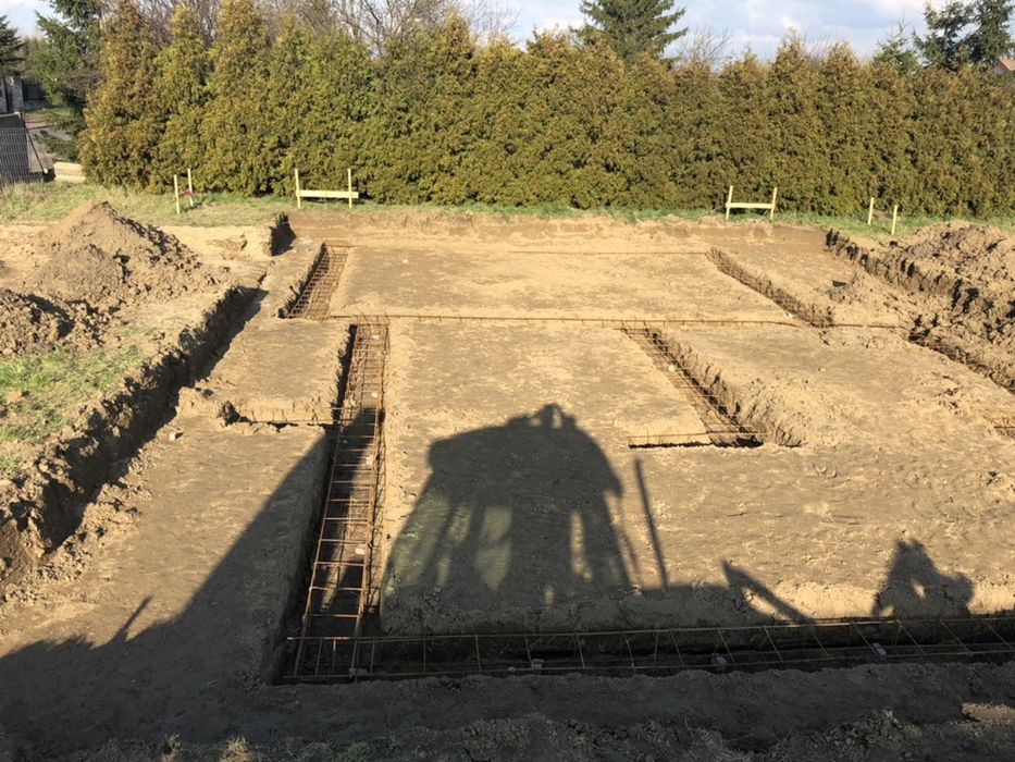 Usługi koparko-ładowarką , wywrotka do 3,5 t , Minikoparką , Rozbiórki