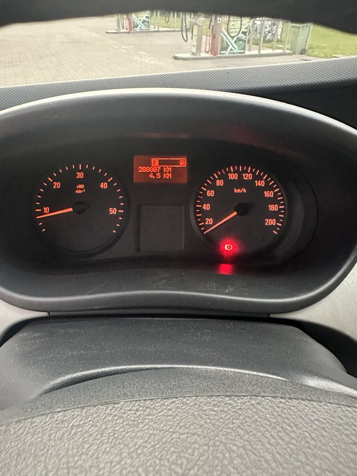 Opel Vivaro Опель Віваро пасажир