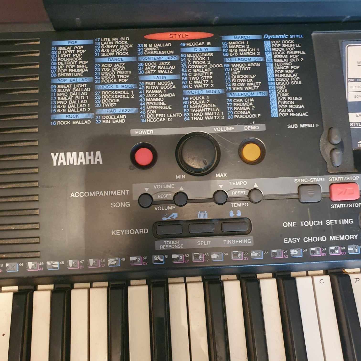 Yamaha psr 220 organy