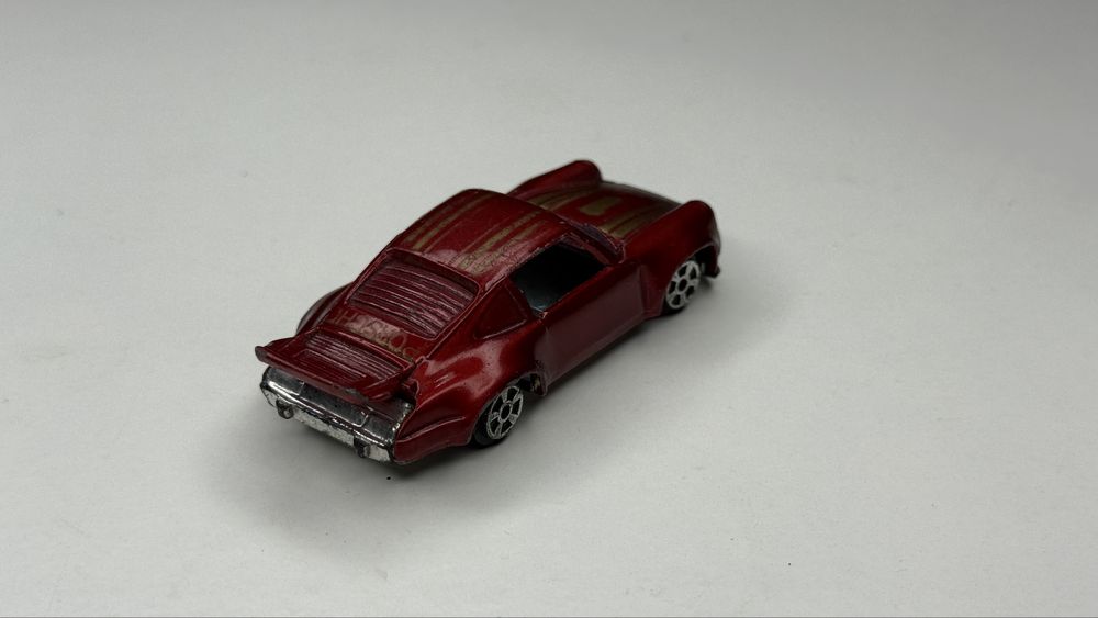 Samochodzik Porsche Turbo Summer Resorak