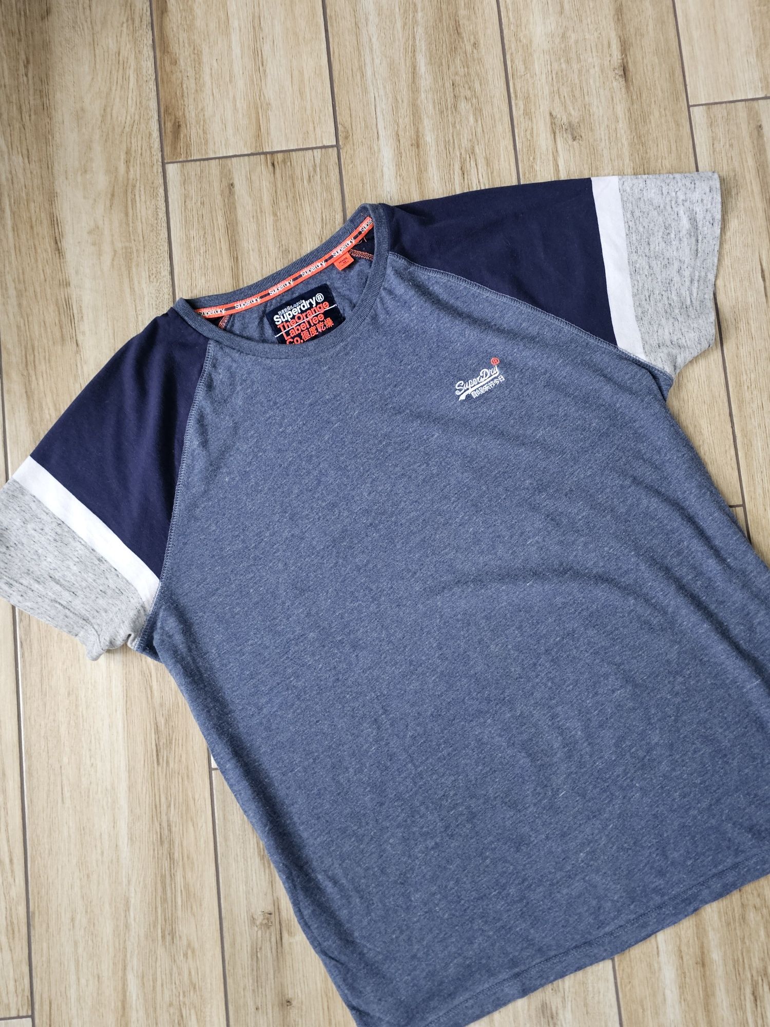 koszulka t-shirt SUPERDRY Japan Orange Label Tee r. XL - okazja