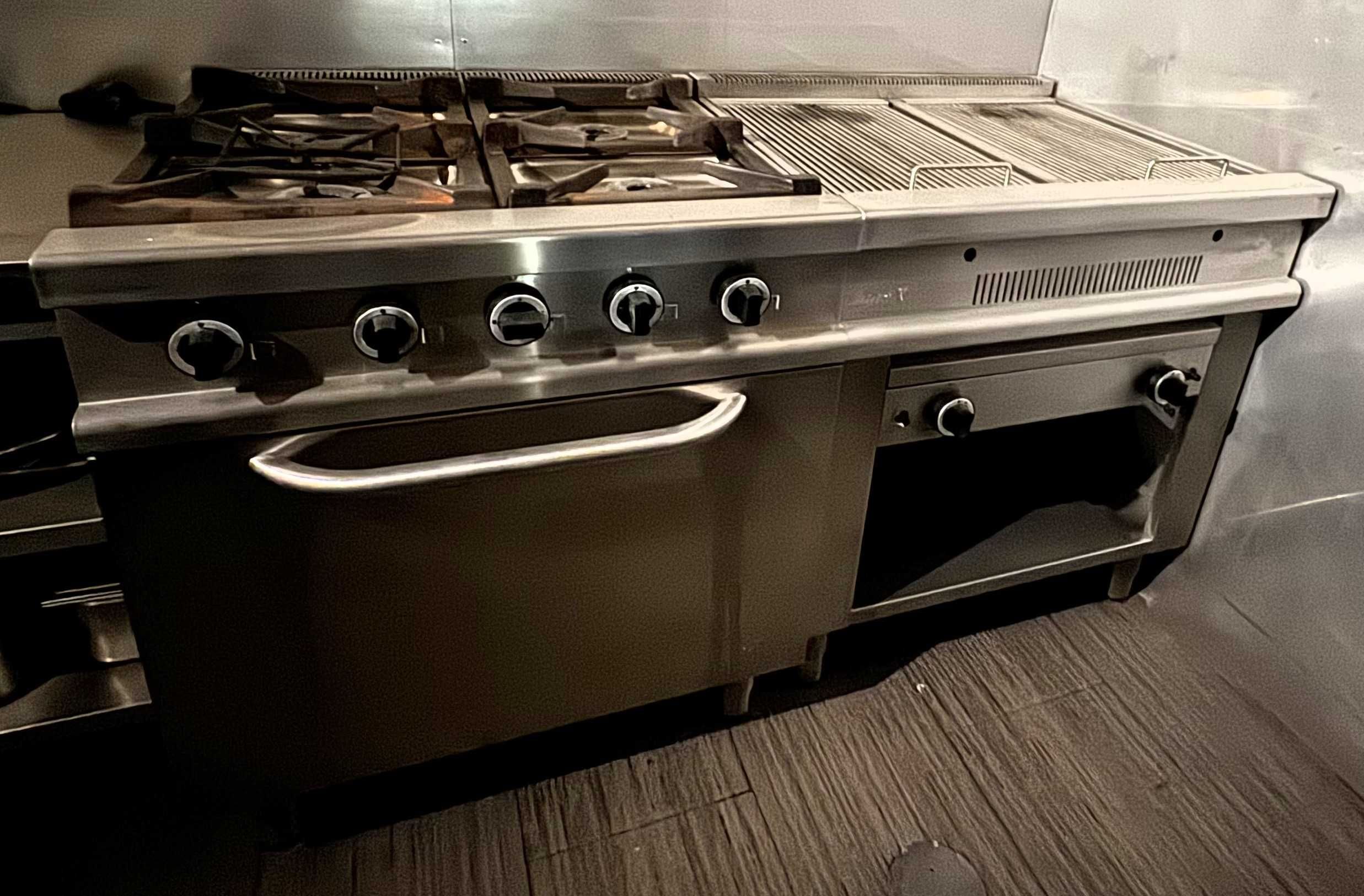 Fogão Industrial Junex com 4 bocas, grelhador e forno em inox