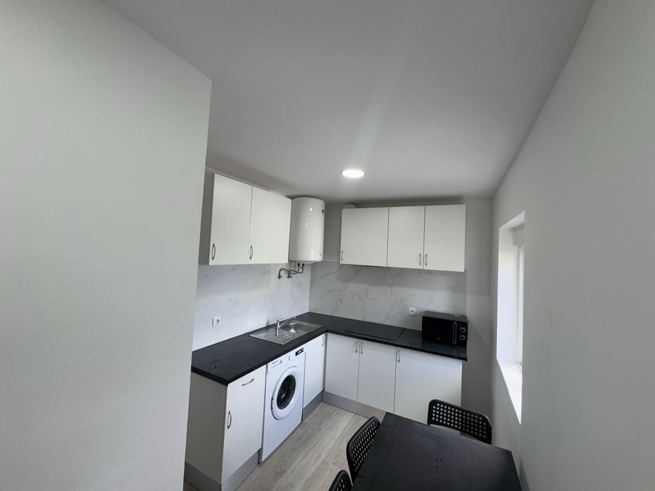 Quarto p/ arrendar Guarda, junto ao Estádio Municipal