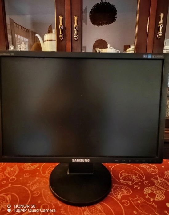 Monitor Samsung caraterísticas nas imagens