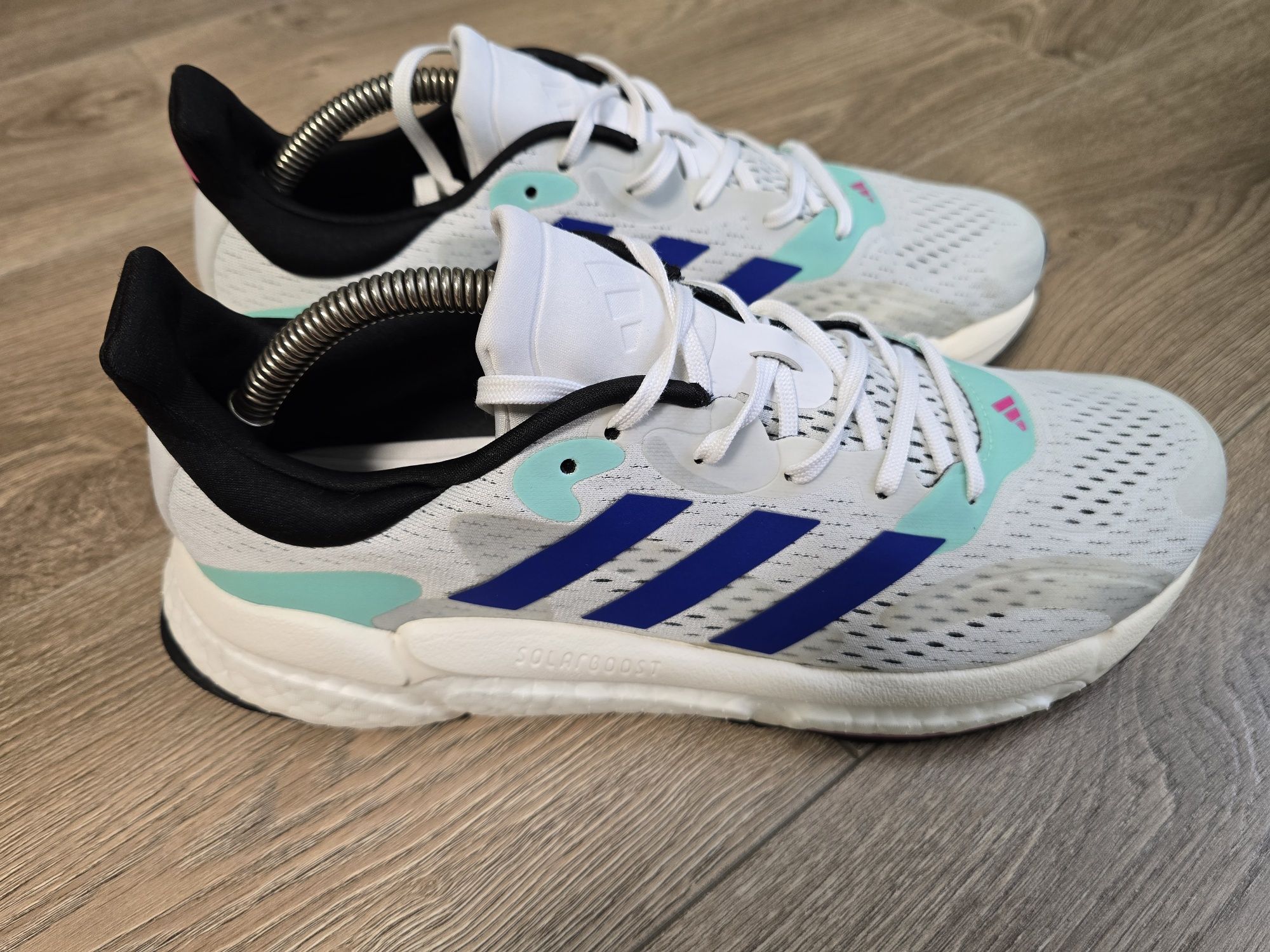 Adidas SolarBoost 4