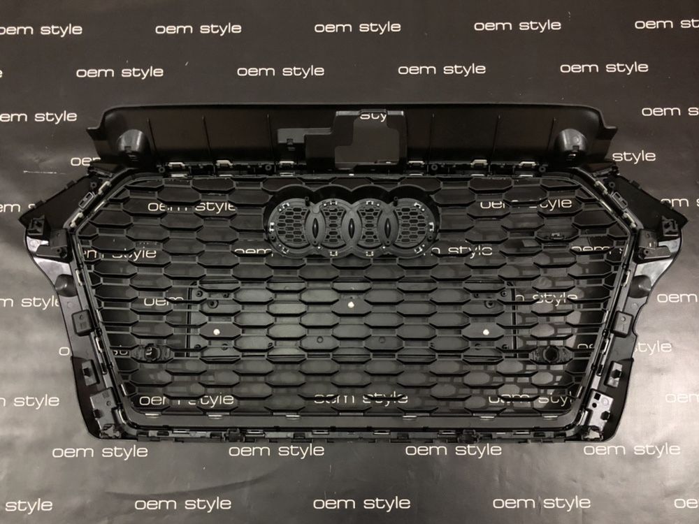 Решетка радиатора Audi A3 в стиле RS3 2016-2020
