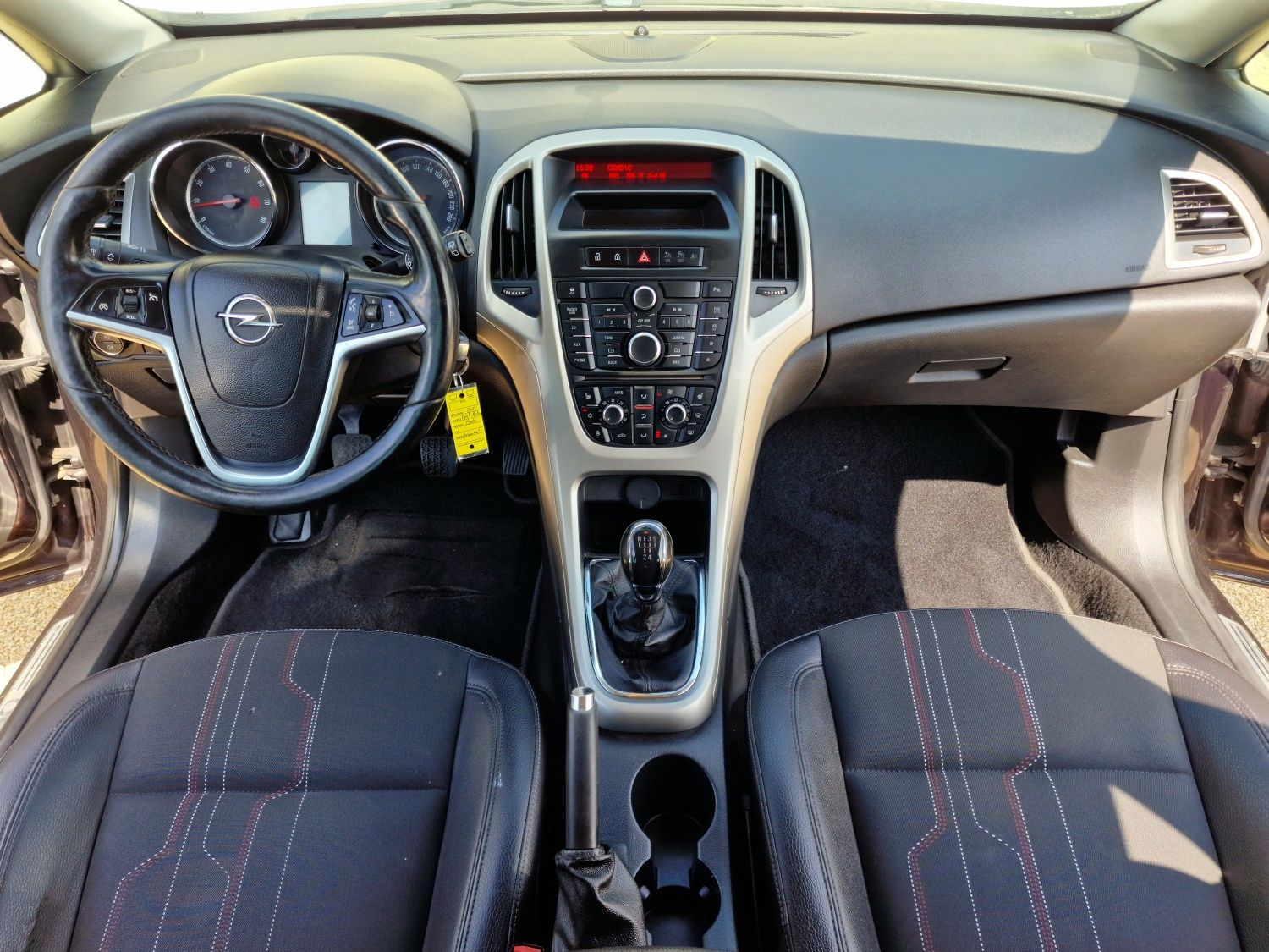 Opel Astra Caravan 1.6i 115cv