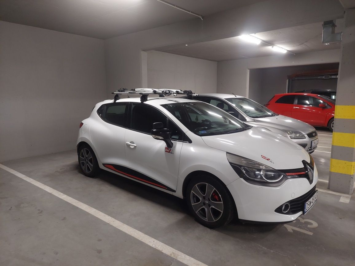 Bagaznik rowerowy Clio 4. Belki plus dwa uchwyty