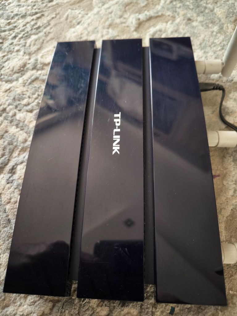 Router TL-WR 1043ND ver. 2.1 + modem Vodafone K5160 4G OpenWrt